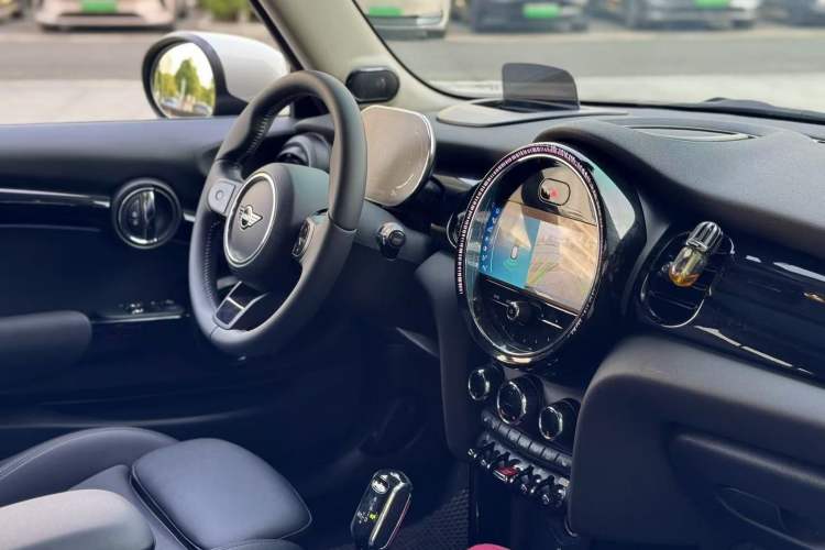 Used  MINI 2023 1.5T COOPER Arc Edition