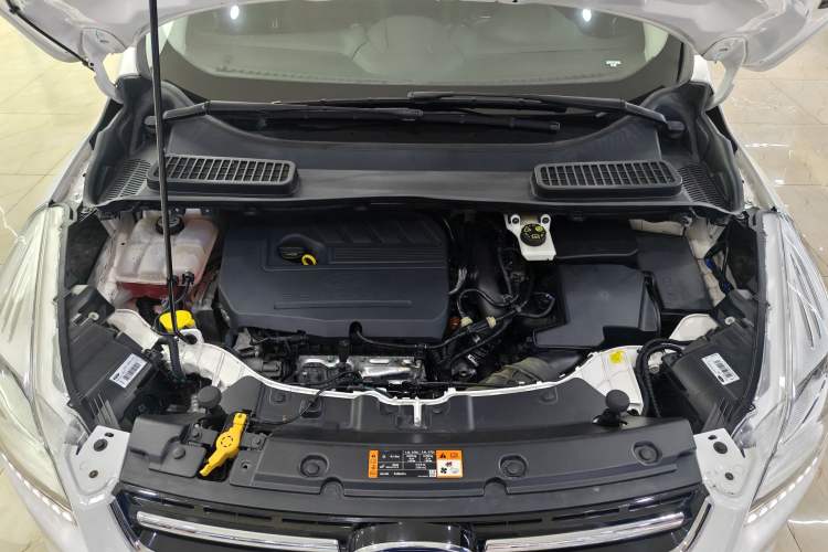 Used Ford Kuga 2015 1.5L GTDi Two-Wheel-Drive Comfort Model
