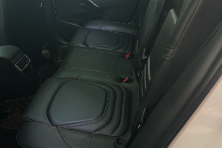 Used  6 2014 1.6T Luxury Edition THP160
