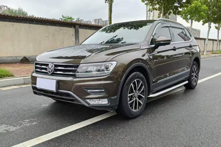 Used Volkswagen Tiguan L 2018 330TSI Automatic Two-Wheel Drive Luxury Edition

