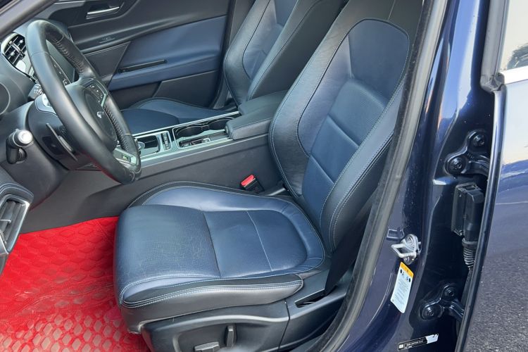 Used Jaguar XE 2017 2.0T 200 PS R-Sport
