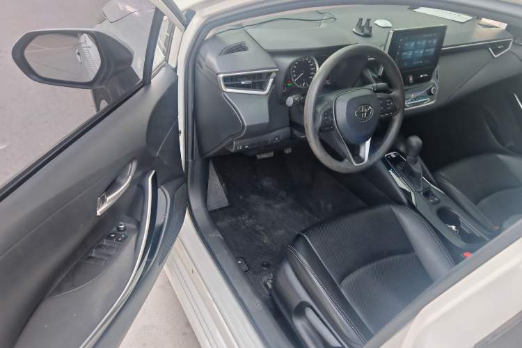 Used Toyota Corolla 2021 Dual-Motor 1.8L E-CVT Elite Edition