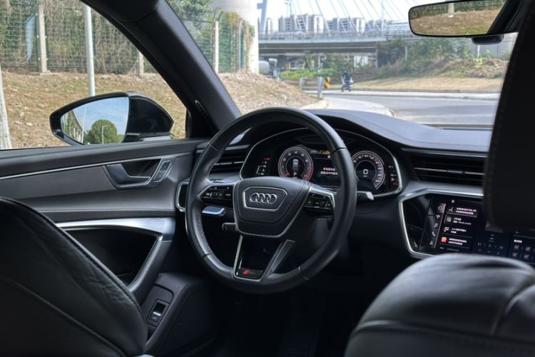 Used Audi A6L 2023 Revised 45 TFSI Prestige Dynamic Edition
