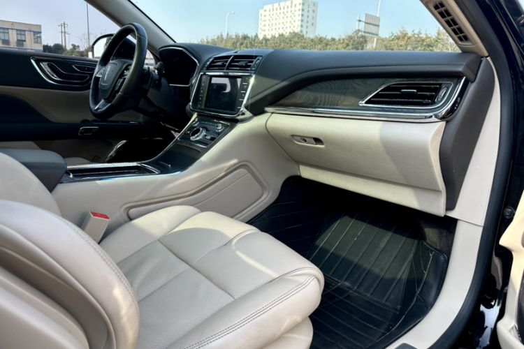 Used Lincoln Continental 2017 2.0T Two-Wheel Drive Deluxe Edition