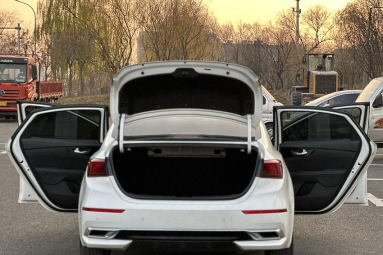 Used Kia K3 2019 1.5L CVT Smart Connectivity Version