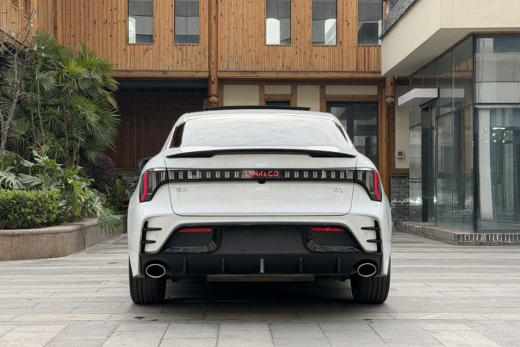 Used Lynk & Co 03 2023 1.5TD DCT JingPro
