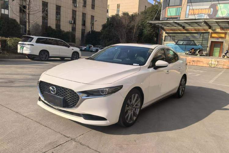 Used Mazda Mazda 3 Axela 2021 2.0L Automatic ZhiXuan Edition
