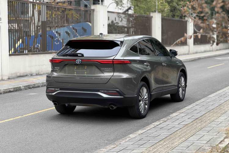 Used Toyota Harrier 2022 Dual-Engine 2.5L CVT Four-Wheel Drive Flagship Edition
