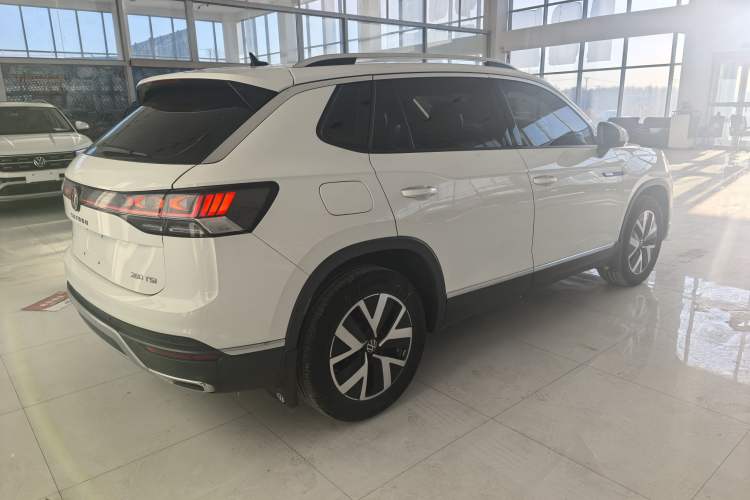 Used Volkswagen Tayron 2023 280TSI Two-Wheel-Drive Luxury Plus Advanced Version