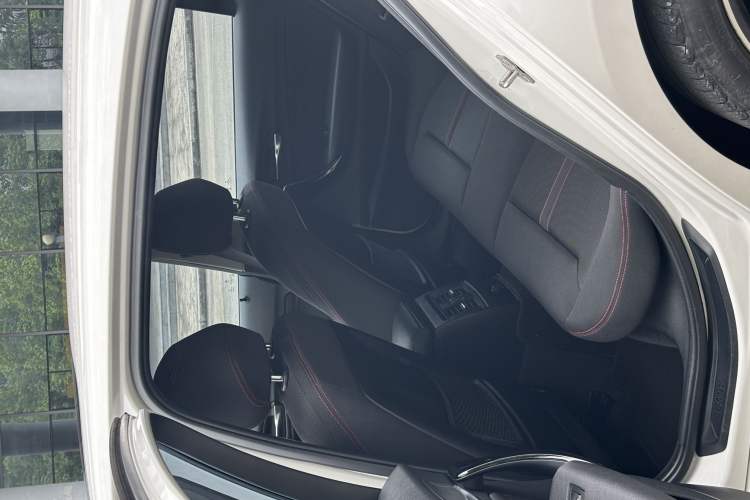 Used BMW 1 Series 2015 120i Leading Model
