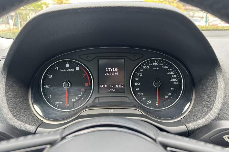 Used Audi Q2L 2021 35 TFSI Progressive Dynamic Edition
