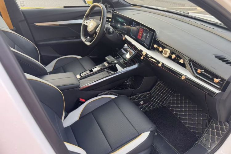 Used MG 5 Scorpio 2022 1.5T Trophy Sport Flagship Edition
