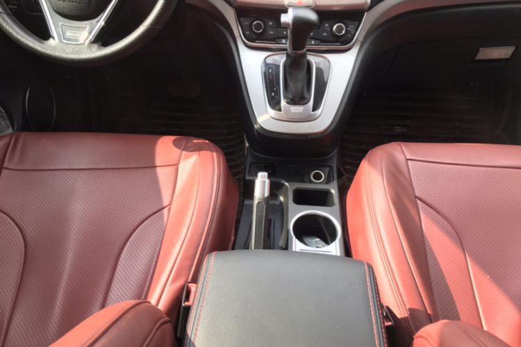 Used Volkswagen Magotan 2017 330TSI DSG Leading Model
