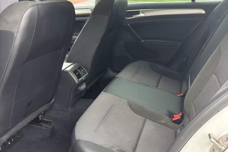 Used Volkswagen Golf 2019 280TSI DSG Comfort Version China VI Standard
