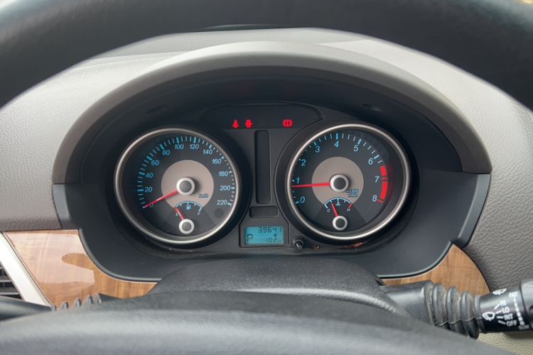 Used Buick Excelle 2015 1.5L Automatic Classic Model
