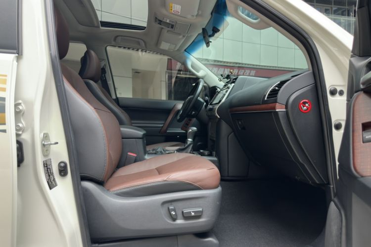 Used Toyota Prado 2018 3.5L Automatic TX-L with Rear-Mounted Spare Tire
