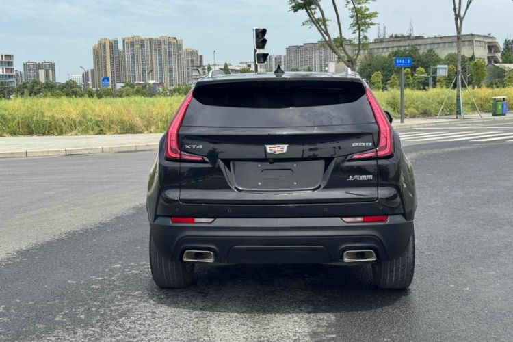 Used Cadillac XT4 2022 28T Two-Wheel Drive Fashion Edition
