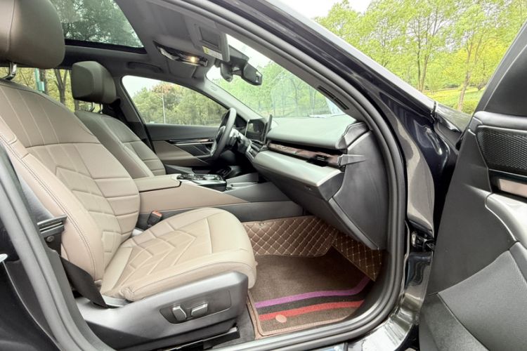 Used BMW 5 Series 2025 525Li M Sport Package
