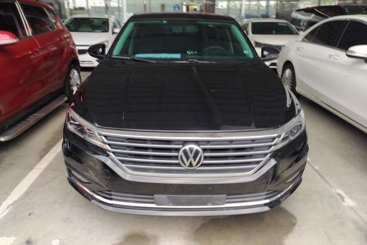 Used Volkswagen Lavida 2019 1.5L Manual Comfort Version China VI
