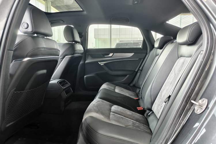 Used Audi A6L 2019 40 TFSI Luxury Dynamic Model
