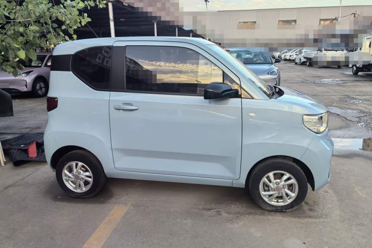 Used Wuling Hongguang MINIEV 2020 Zizai Version Lithium-NMC
