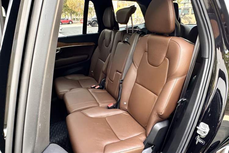 Used Volvo XC90 2022 B6 Zhiyi Luxury Edition 7-Seater
