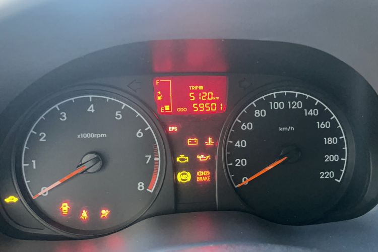 Used Hyundai Verna 2016 1.4L Manual Smart GLS Trim
