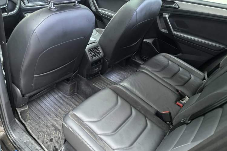 Used Volkswagen Tiguan L 2019 330TSI Automatic Two-Wheel Drive Panoramic Comfort Edition China V Standard
