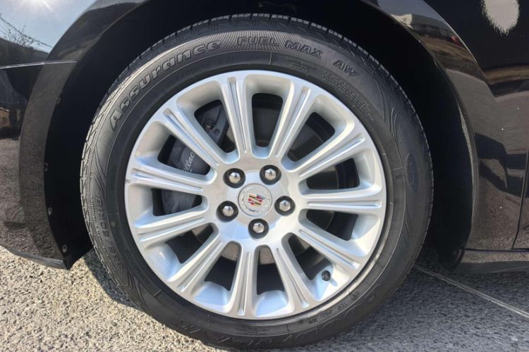 Used Cadillac XTS 2015 28T Comfort Model
