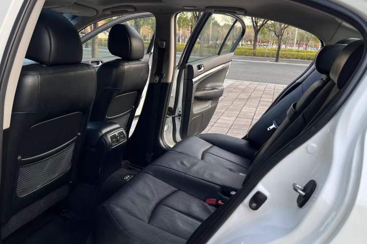 Used Infiniti G Series 2013 G25 Sedan Sport Edition