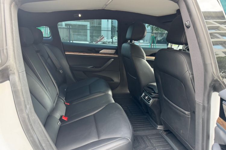 Used NETA S 2022 Extended-Range Version 1160 km Range Rear-Wheel Drive Mid-Grade
