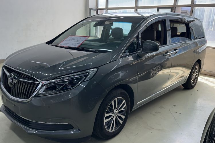 Used Buick GL8 2017 ES 28T Flagship Model China V Standard
