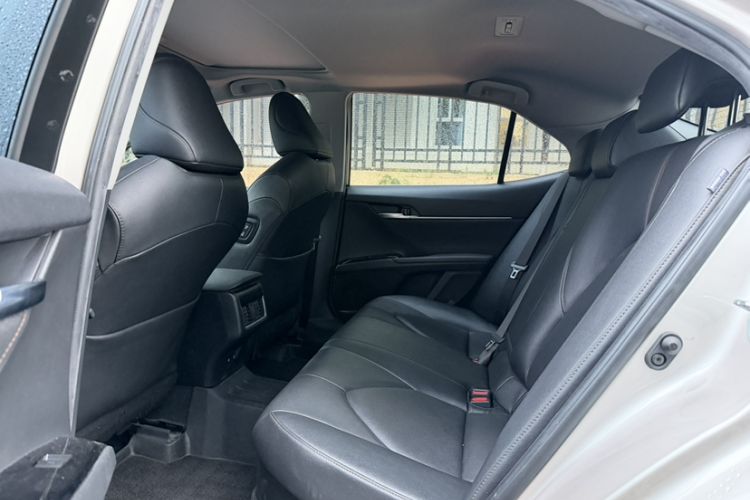 Used Toyota Camry 2021 Dual-Motor 2.5 HGVP Leading Edition
