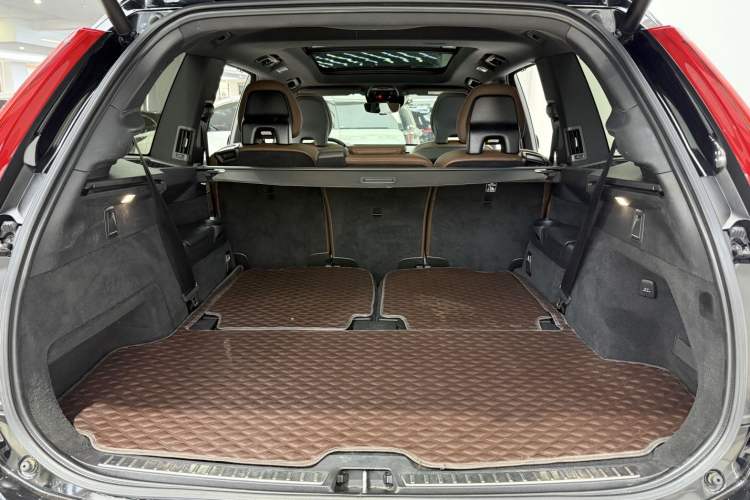 Used Volvo XC90 2022 B6 Zhiyi Luxury Edition 7-Seater
