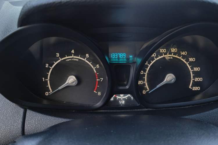 Used Ford EcoSport 2013 1.5L Automatic Fashion Model