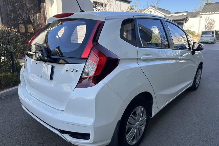 Used Honda Fit 2018 1.5L CVT Comfort Version
