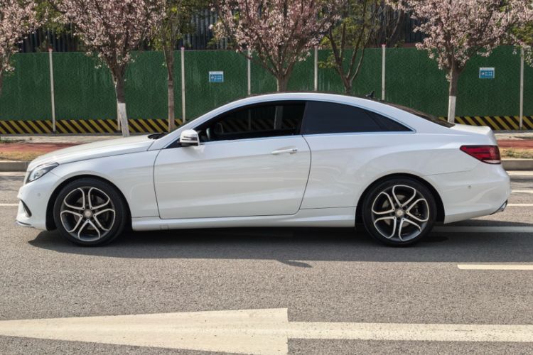 Used Mercedes-Benz E-Class 2014 E 200 Coupe
