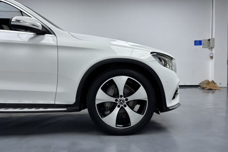 Used Mercedes-Benz GLC 2018 GLC 300 4MATIC Sport Edition
