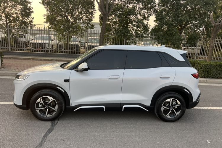 Used BYD Yuan UP 2025 Intelligent Driving Version 401 km Beyond-Range Edition
