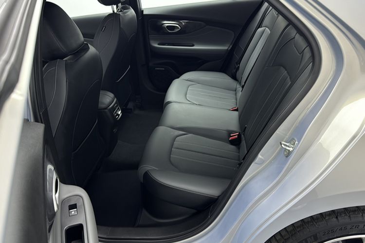 Used GAC Trumpchi EMPOW 2024 270T DCT Yingbao R-Style Edition