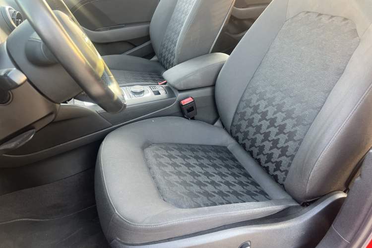 Used Audi A3 2016 Limousine 35 TFSI Prestige Edition
