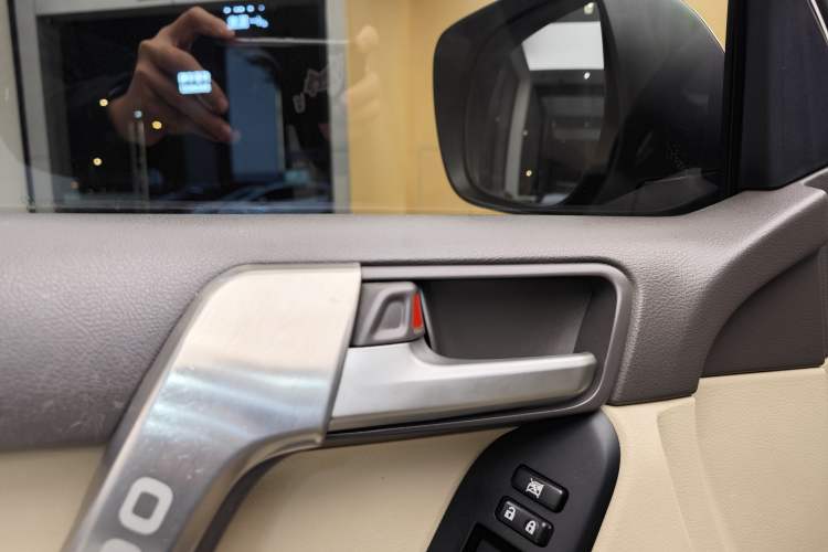 Used Toyota Prado 2018 3.5L Automatic TX-L NAVI