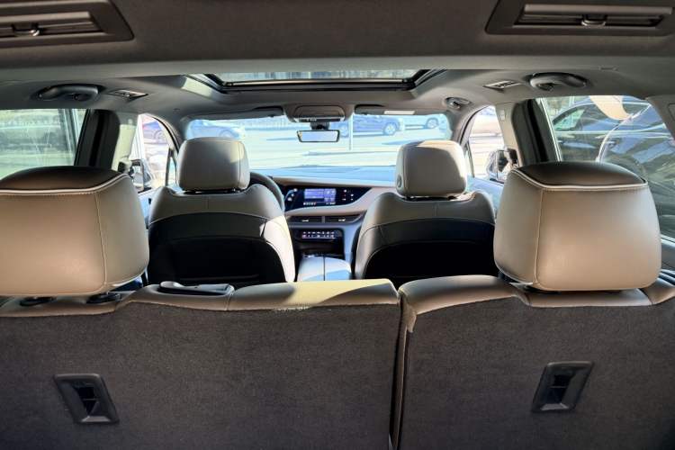 Used Buick Enclave 2022 652T 4x4 Prestige Flagship 7-Seater
