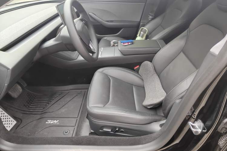 Used Tesla Model 3 2025 Rear-Wheel-Drive Version
