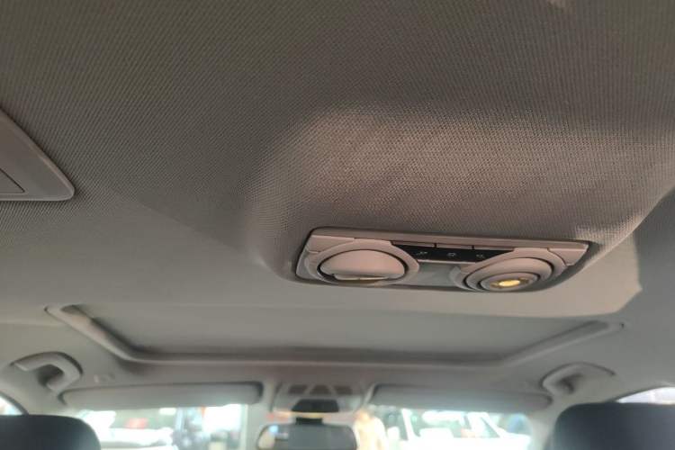 Used BMW 3 Series 2015 320Li Luxury Design Package Premium Edition
