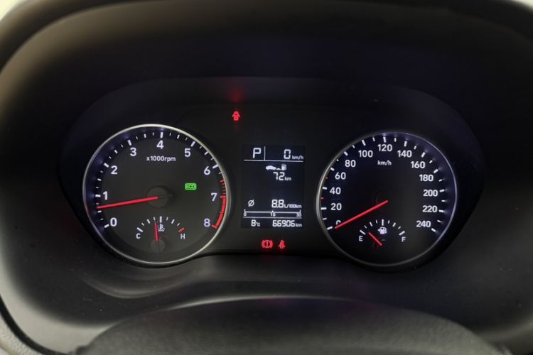 Used Hyundai Celesta 2018 1.6L Automatic GL Enjoyment Edition China VI compliant