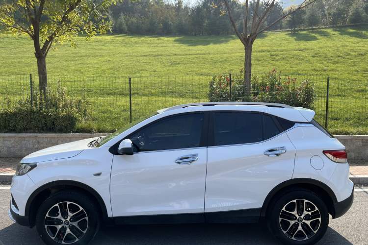 Used Soueast DX3 2016 1.5L Manual Luxury Version
