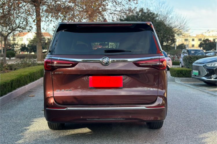 Used Buick GL8 2022 ES Landtrek 653T Comfort Edition