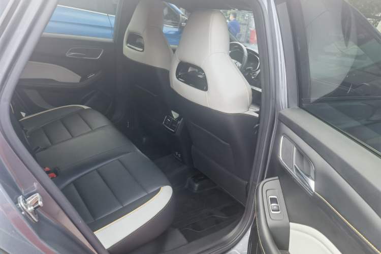 Used MG 6 2021 Pro 1.5T Automatic Trophy Luxury Edition
