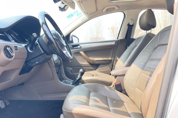 Used Volkswagen Bora 2014 1.6L Manual Comfort Model
